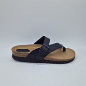 Sandalias de dedo marrón Interbios, modelo 74015, con correas de cuero y suela antideslizante.