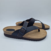 Sandalias de dedo marrón de la marca INTERBIOS, con diseño cómodo y estilo casual para el verano.