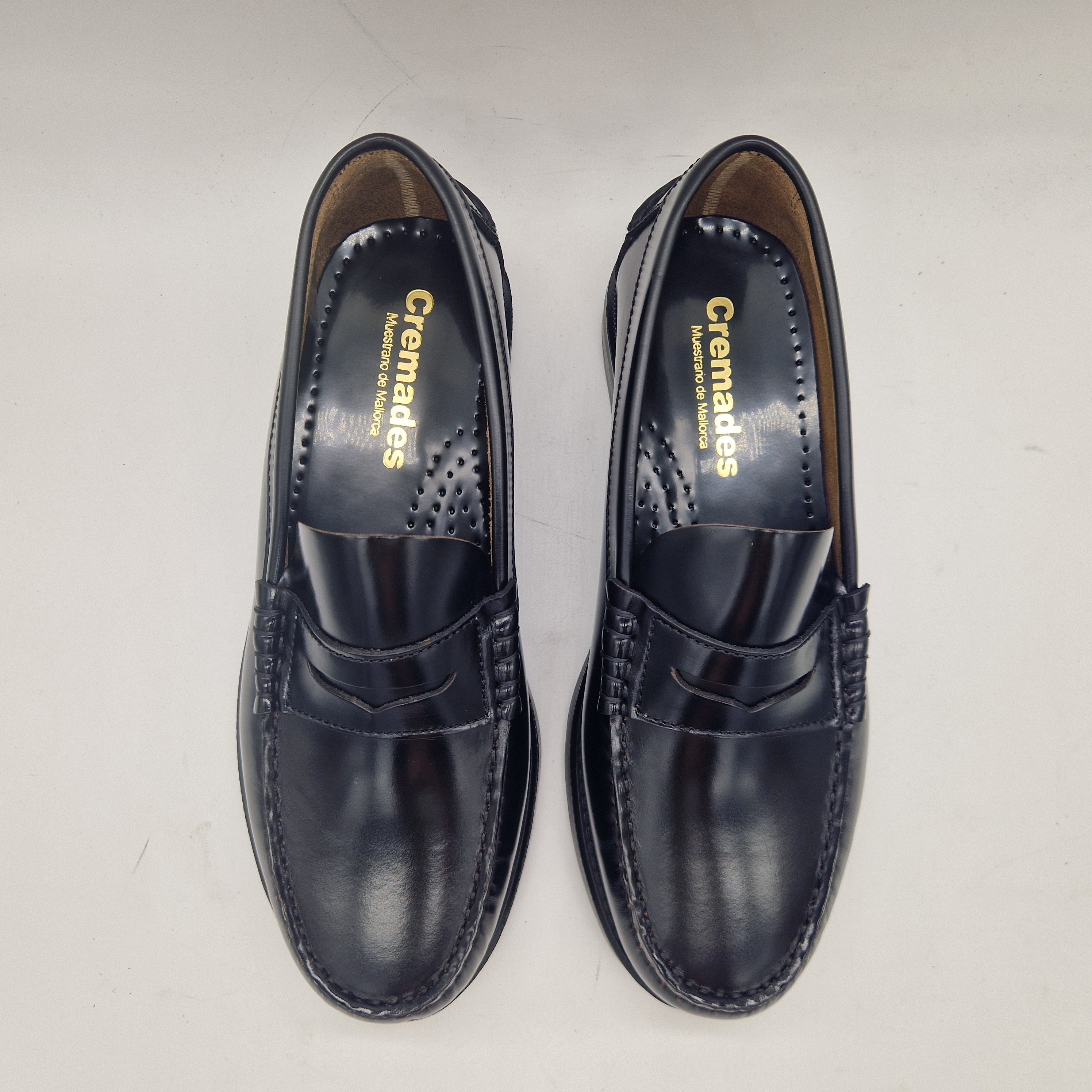 CASTELLANO EN PIEL NEGRA - 74224