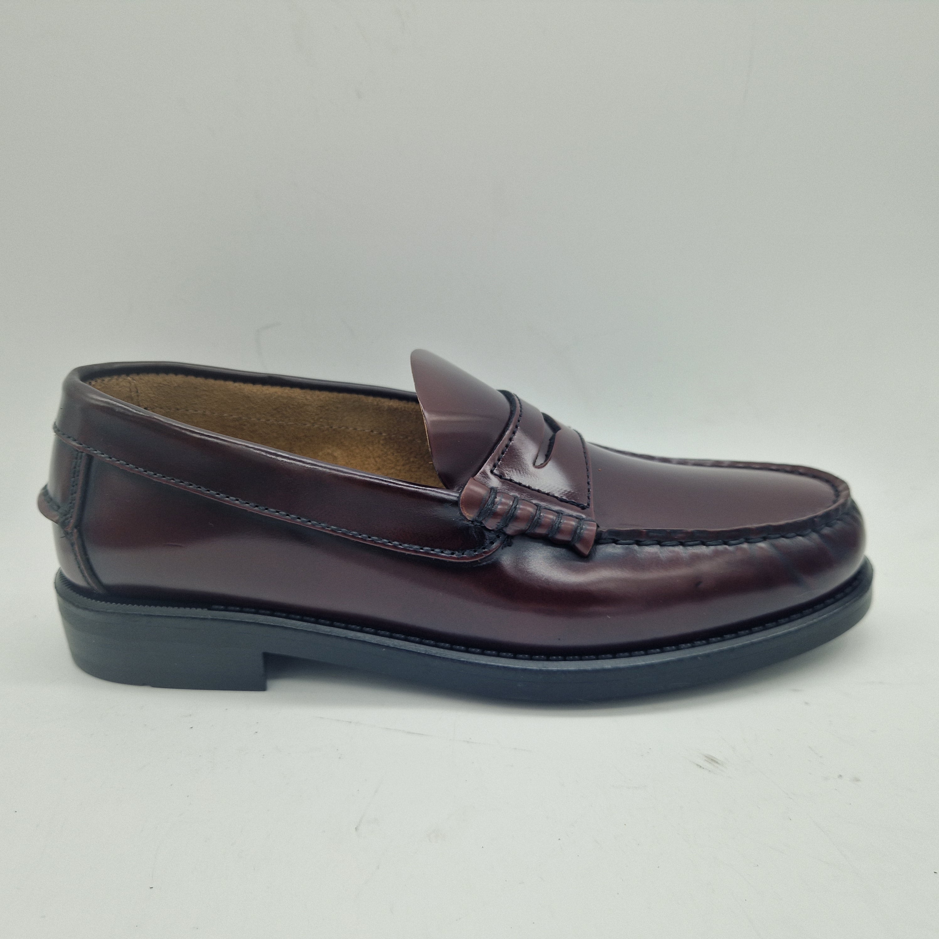 CASTELLANO EN PIEL BURDEOS - 74225