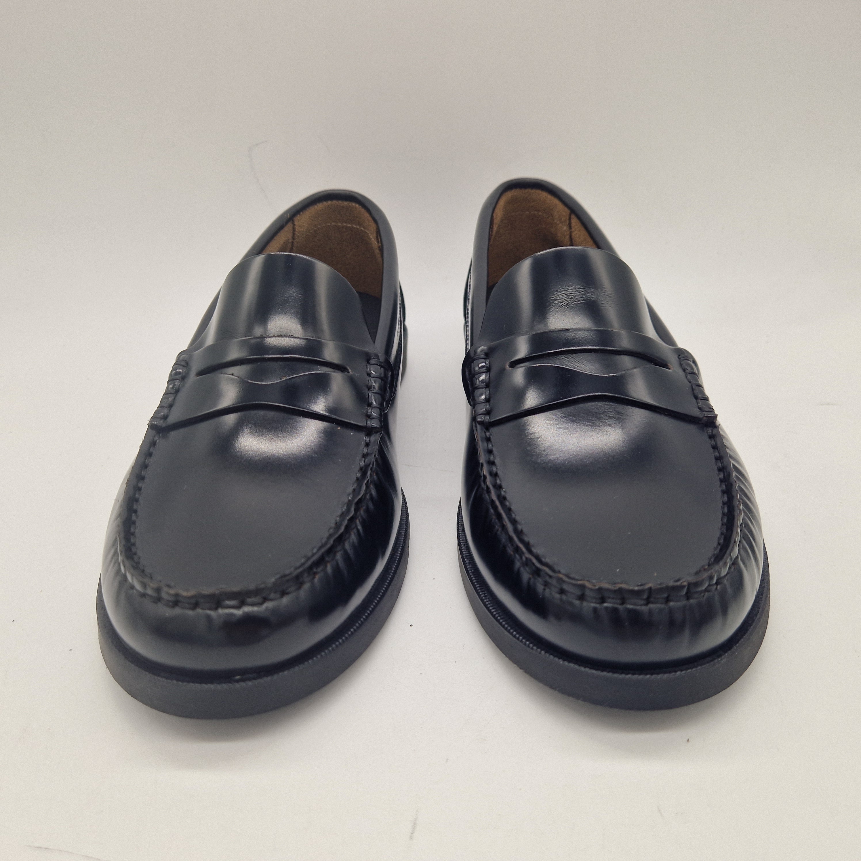 MOCASÍN EN PIEL NEGRA - 74236