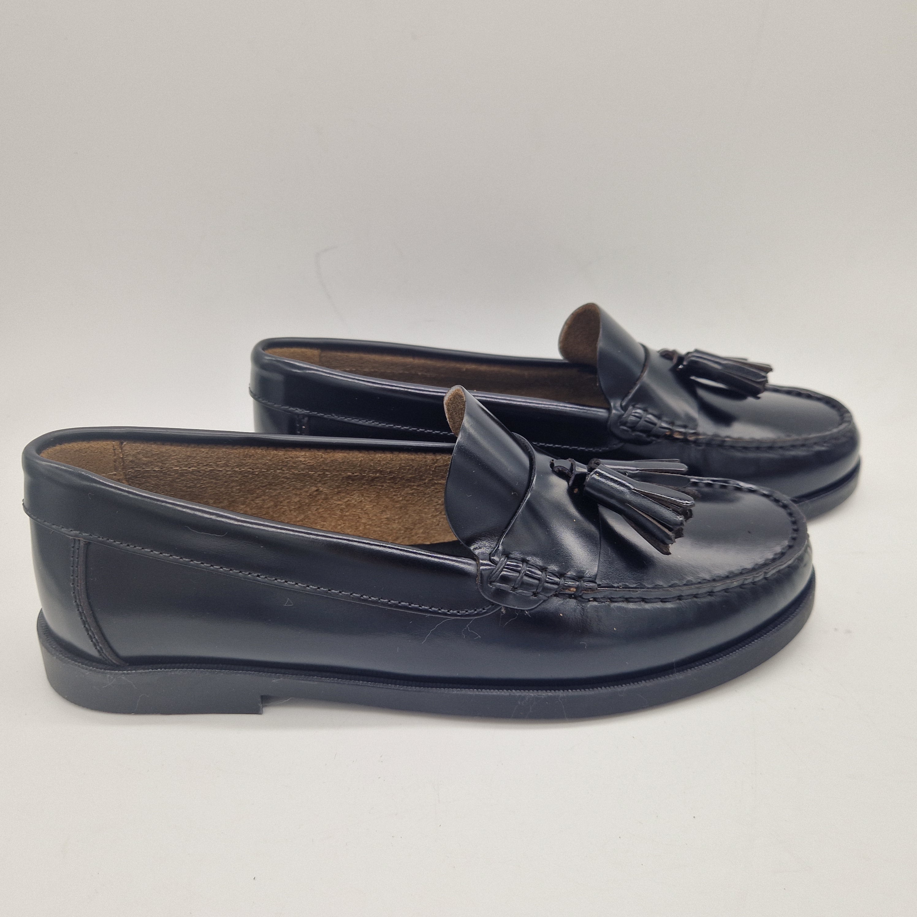 MOCASÍN EN PIEL NEGRA - 74240