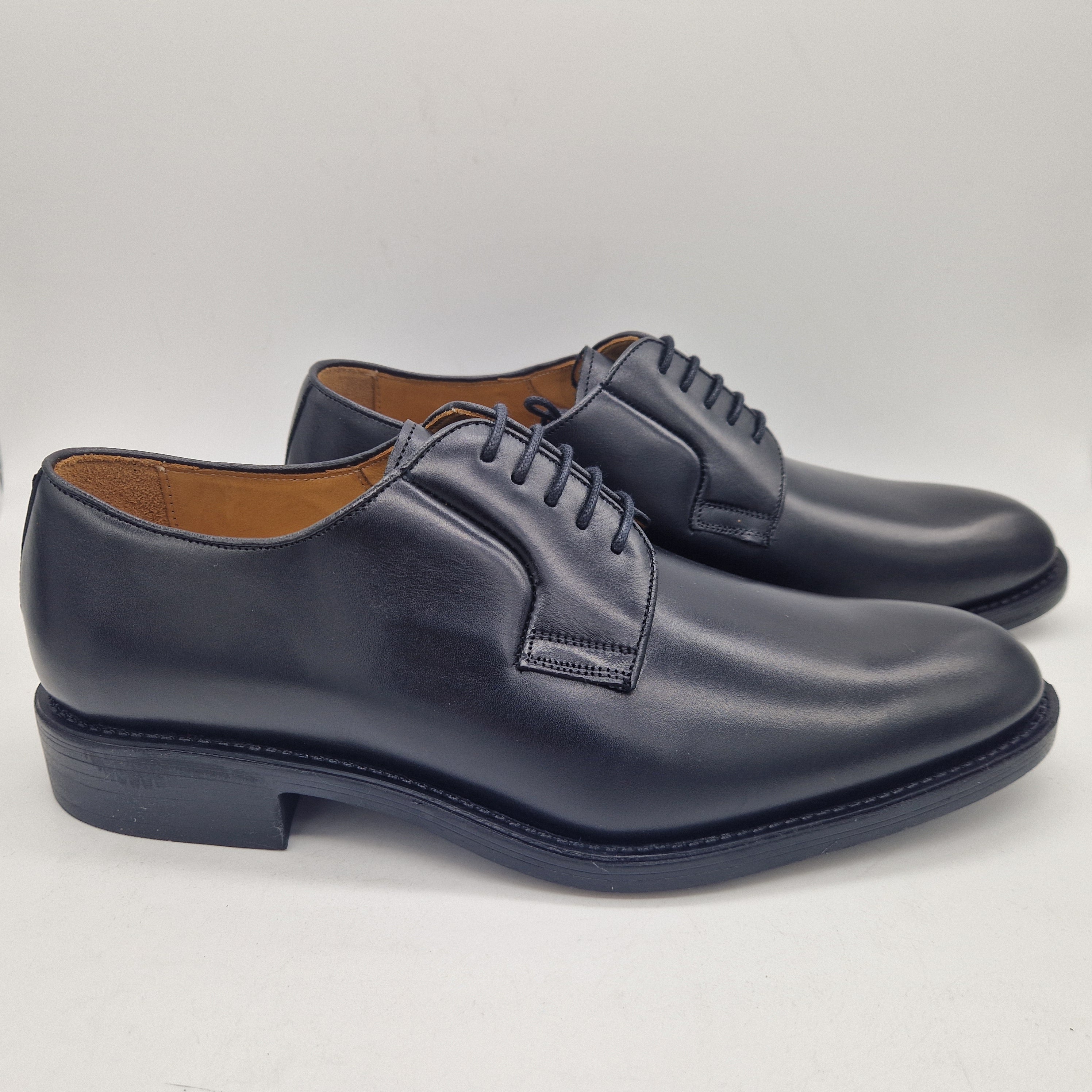 BLUCHES EN PIEL NEGRA - 74594