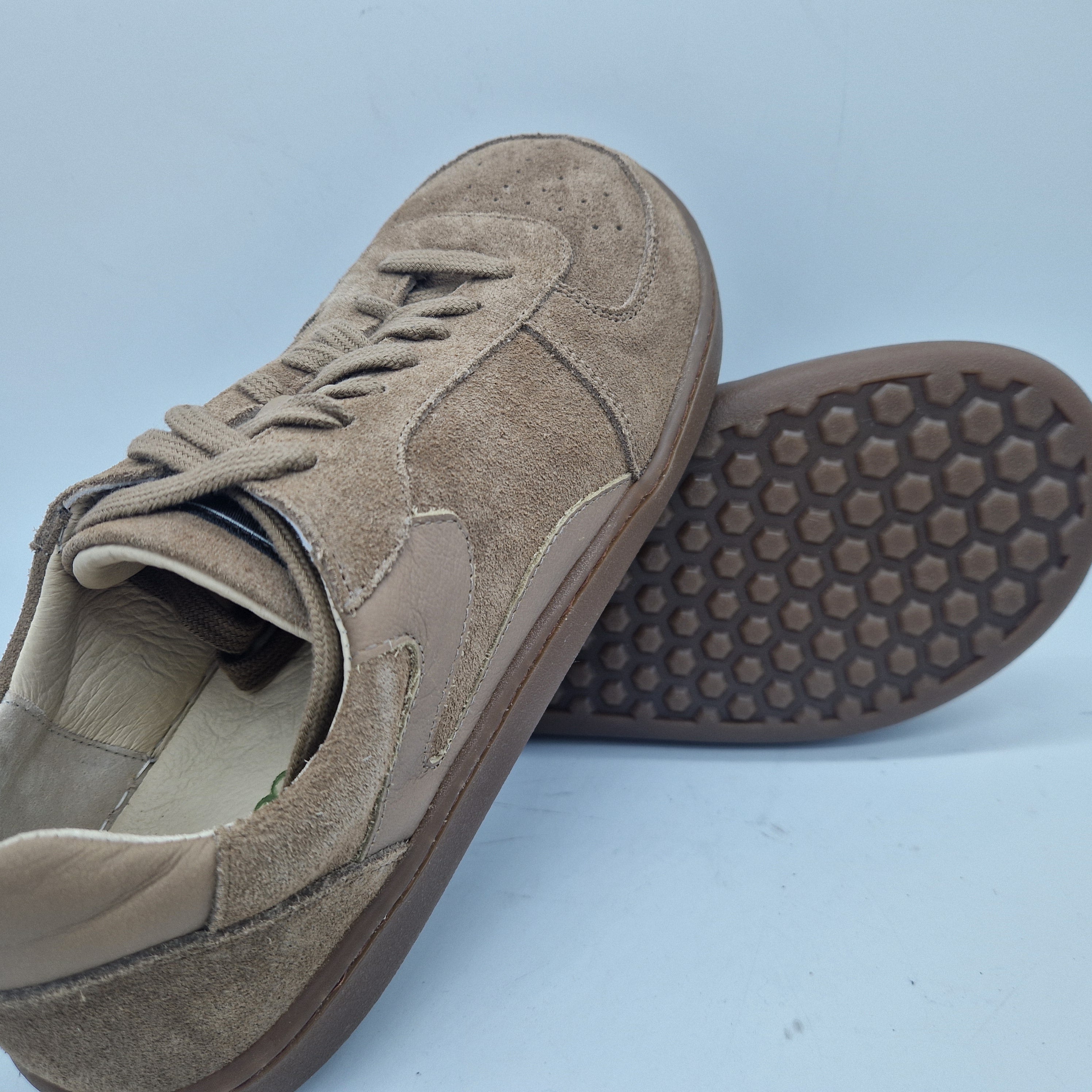 DEPORTIVO TAUPE - 75311