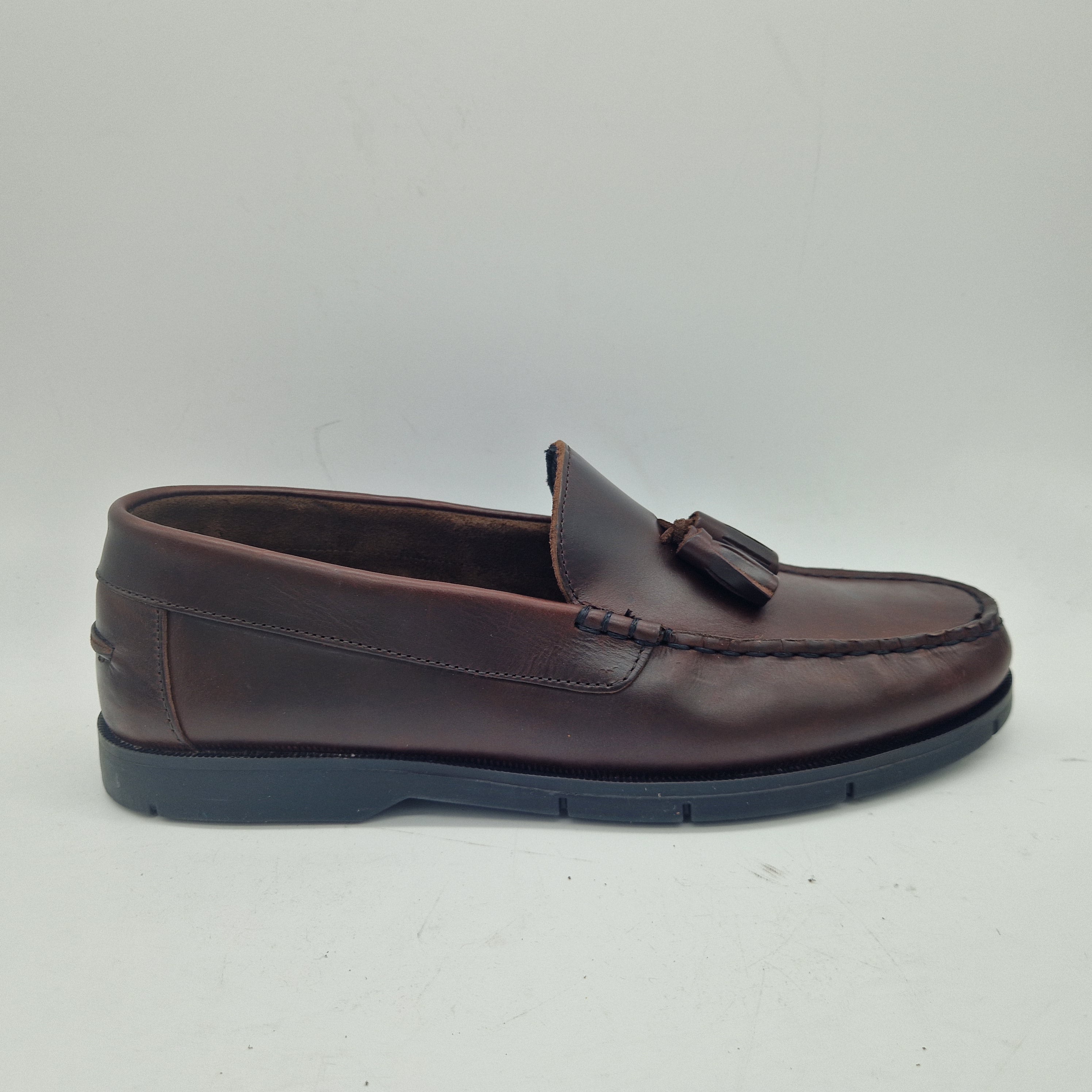 MOCASÍN DE BORLAS EN PIEL BURDEOS - 75342