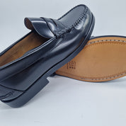 MOCASÍN EN PIEL NEGRA - 75352
