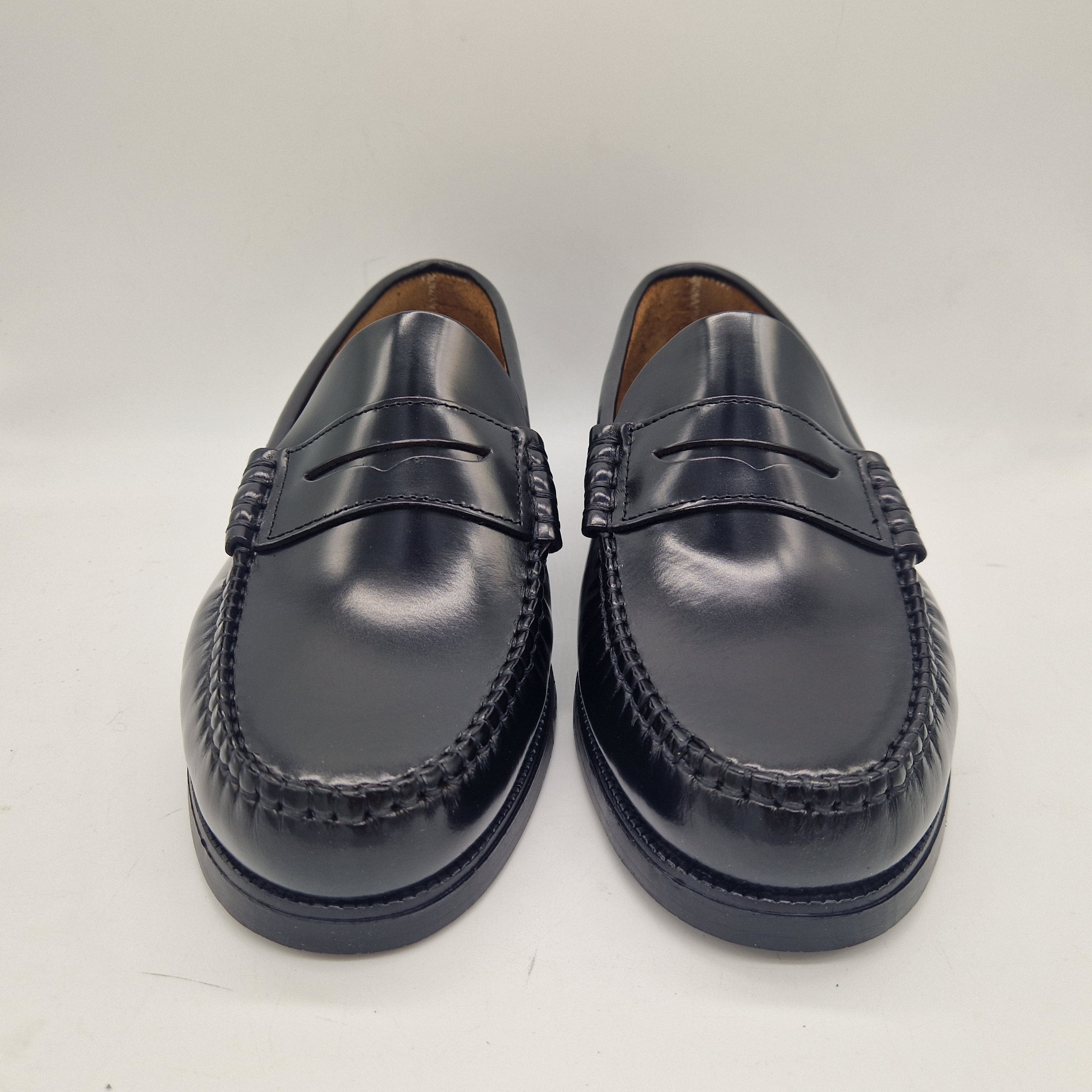 MOCASÍN EN PIEL NEGRA - 75354
