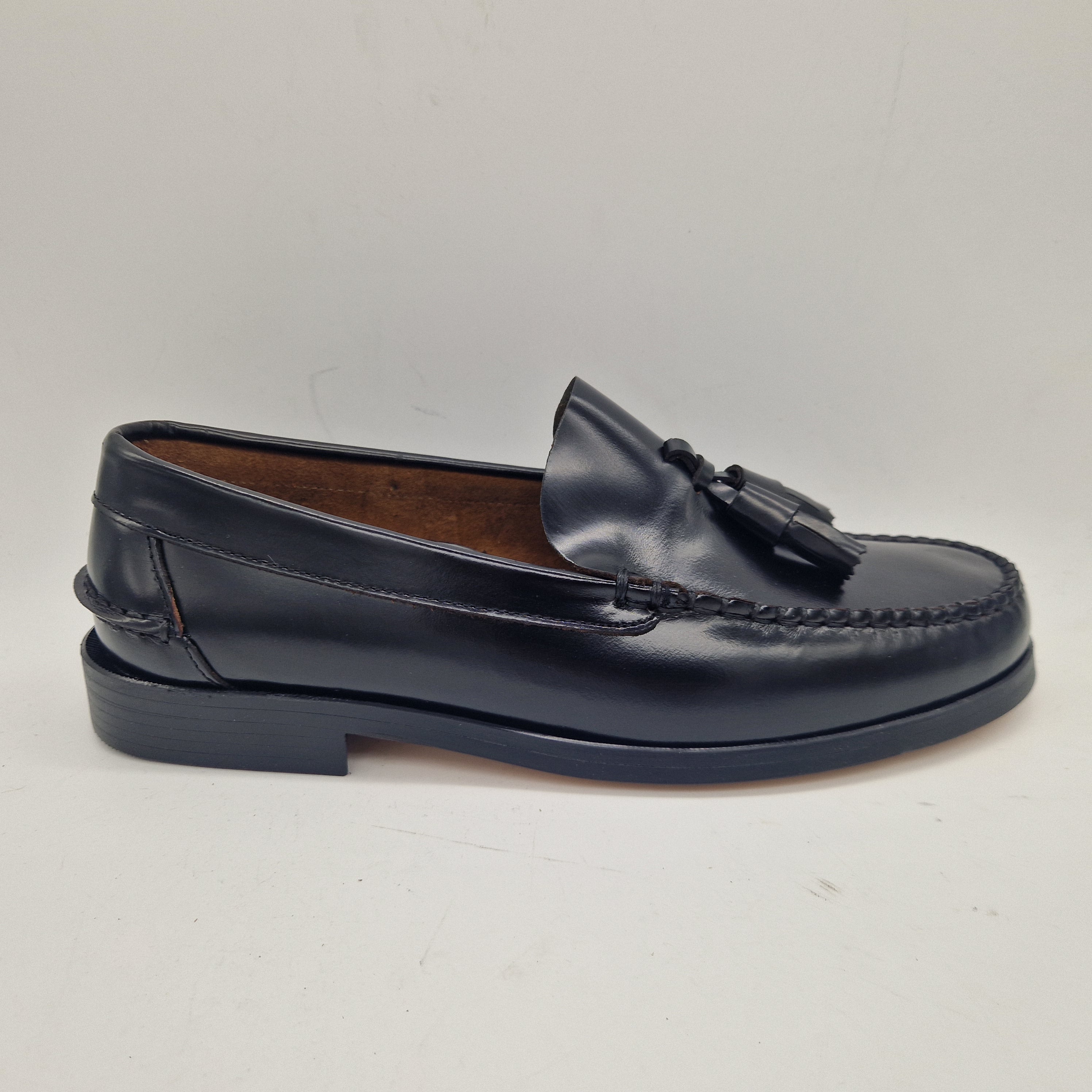 MOCASÍN EN PIEL NEGRA - 75356