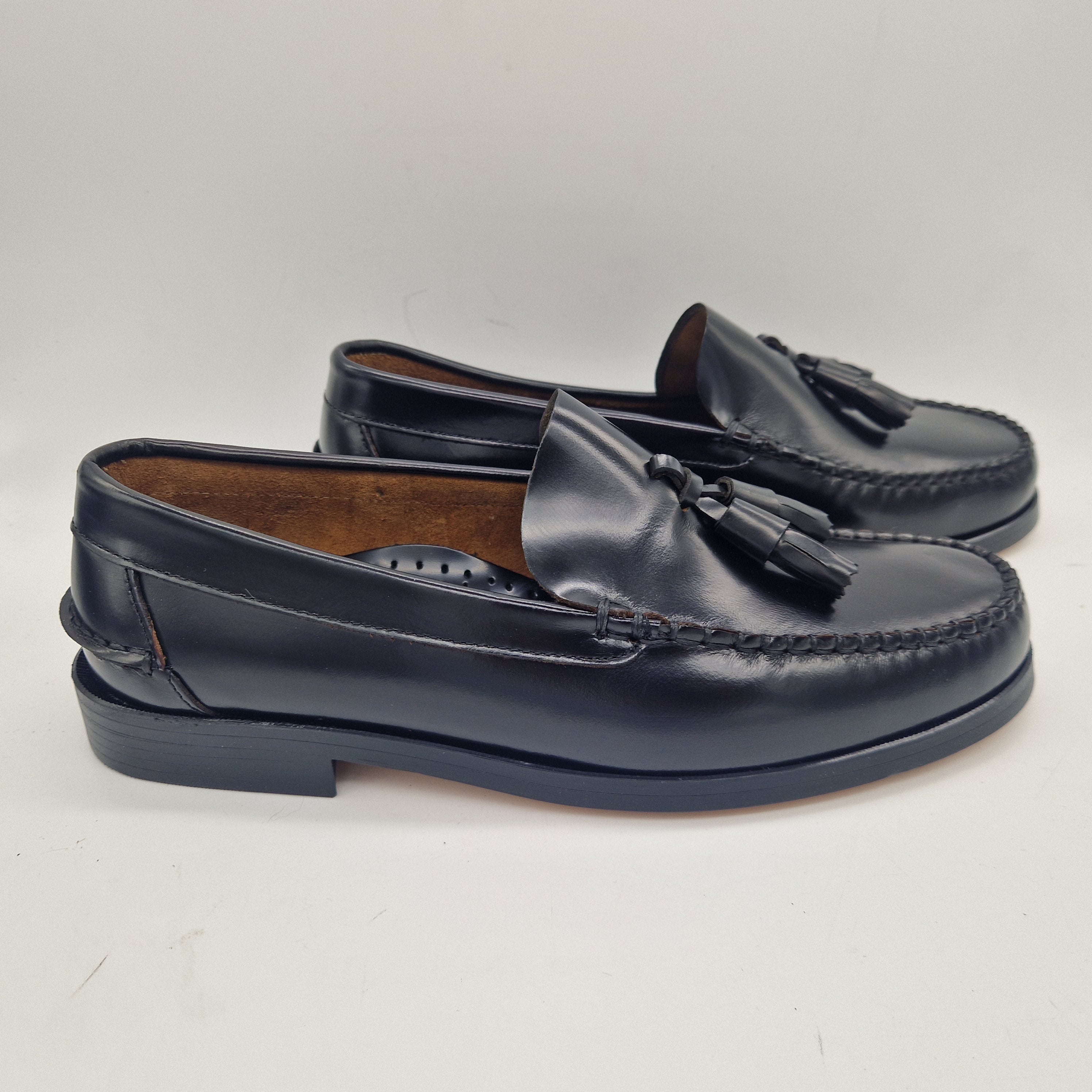 MOCASÍN EN PIEL NEGRA - 75356