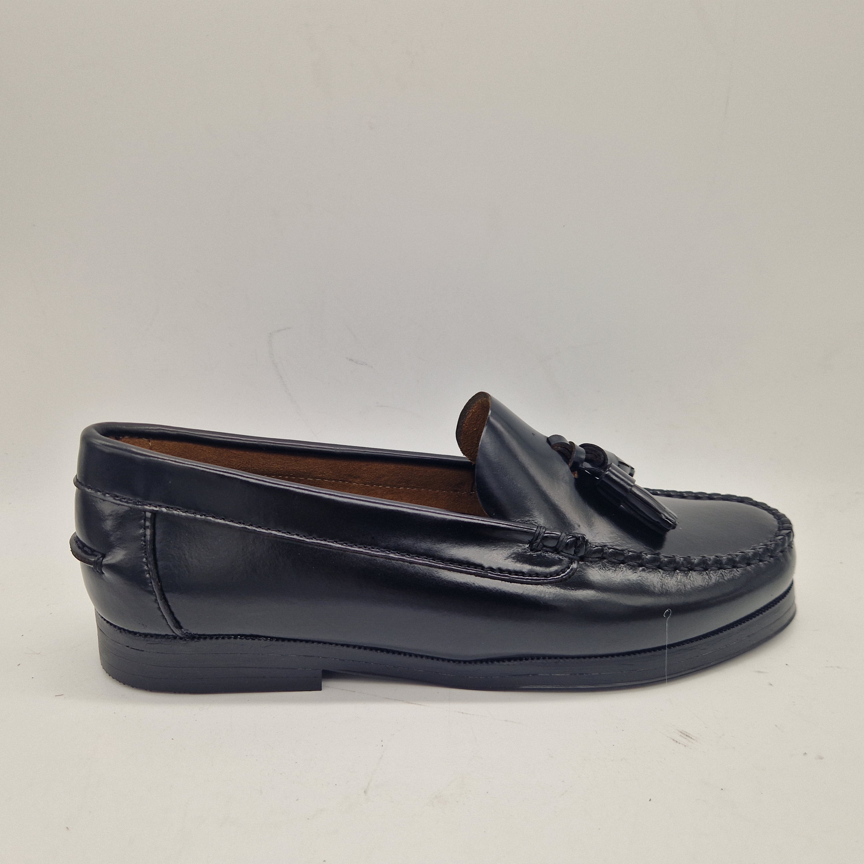 MOCASÍN EN PIEL NEGRA - 75363