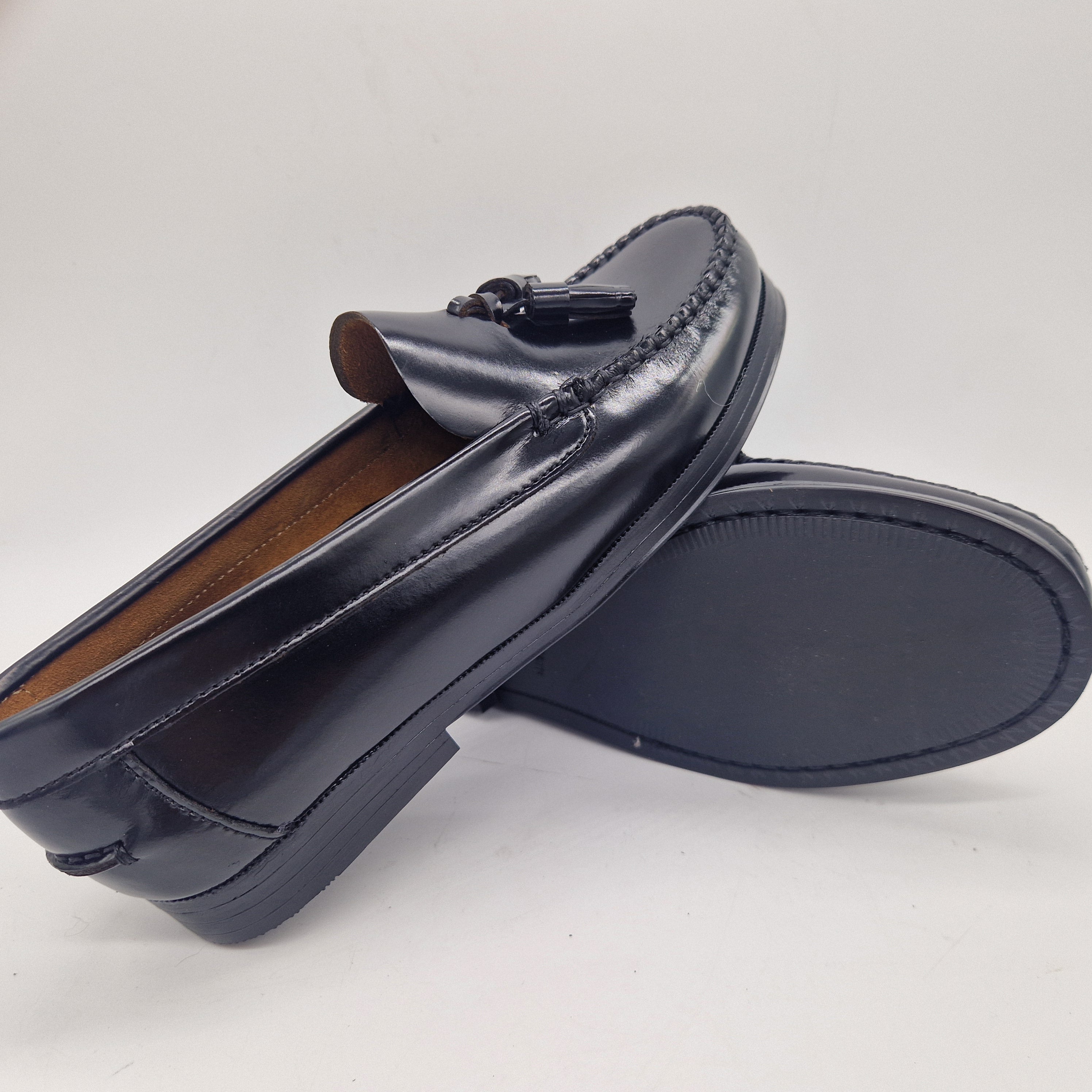 MOCASÍN EN PIEL NEGRA - 75363