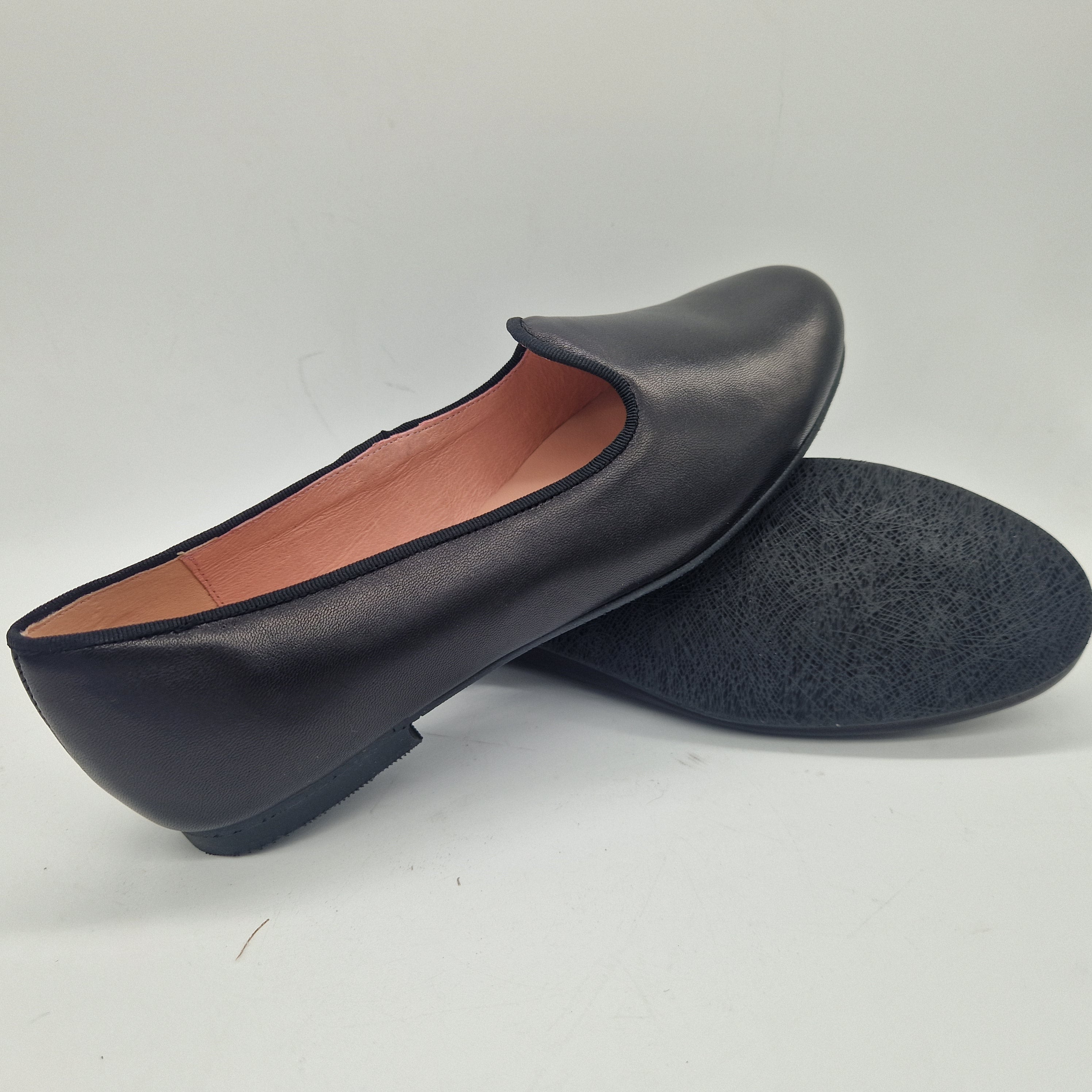 COPETE EN PIEL NEGRA - 75515