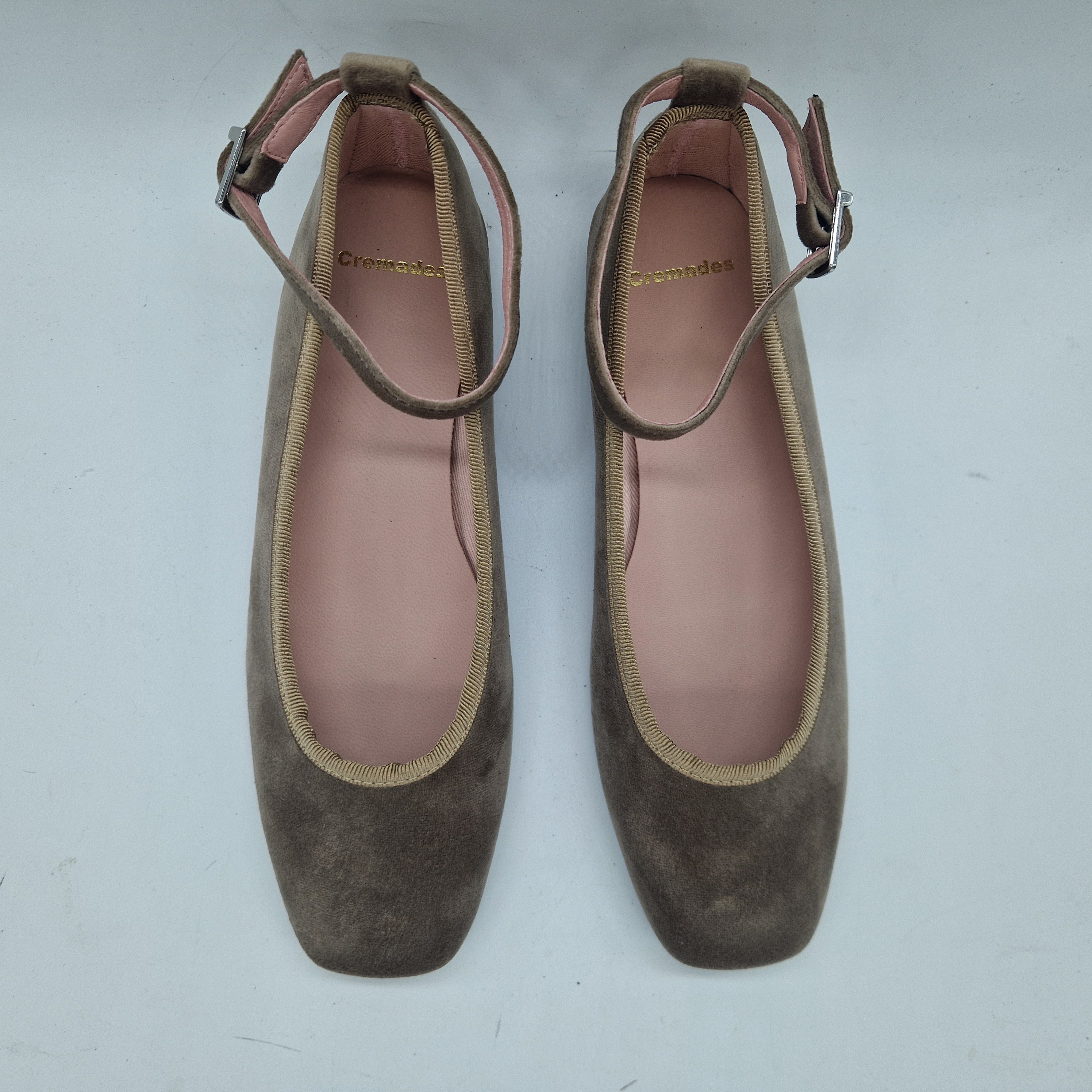 BAILARINA EN TAUPE - 75534