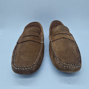 Mocasines de cuero en serraje de la marca Calzados Cremades, estilo clásico y cómodo para uso diario.