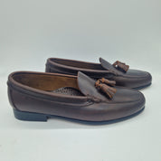 MOCASÍN BORLAS EN PIEL MARRÓN - 76000